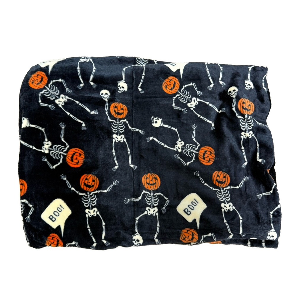 NEW Halloween Plush Throw Blanket Black Skeleton Jack O Lantern Skull Holiday
